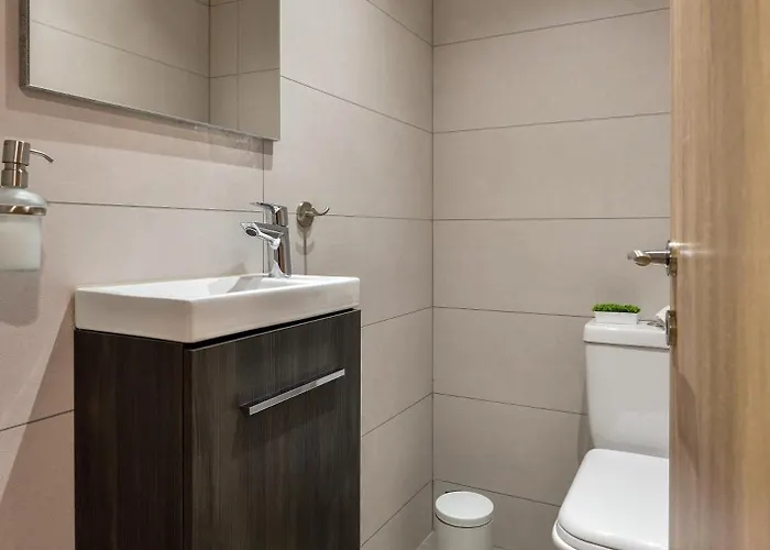 Sacra Wellness Villa *